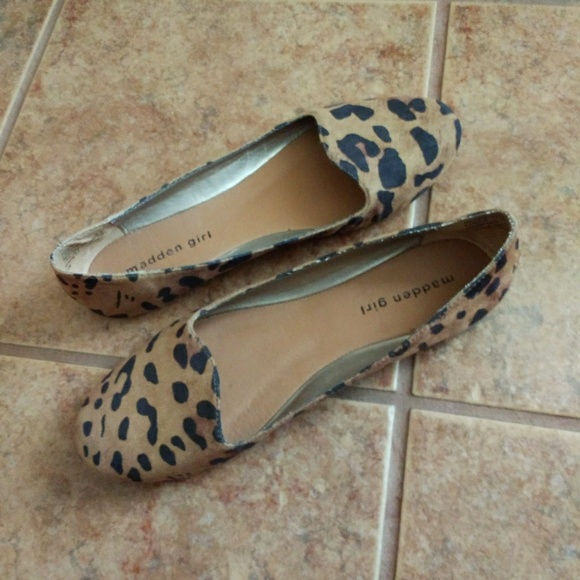 Cheetah print flats from Madden Girl Size 8.5 M - Picture 6 of 7